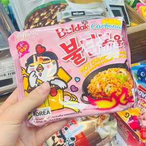 نودل تند سامیانگ با طعم کربونارا